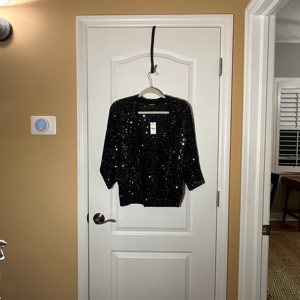 Express NWT SIZE M